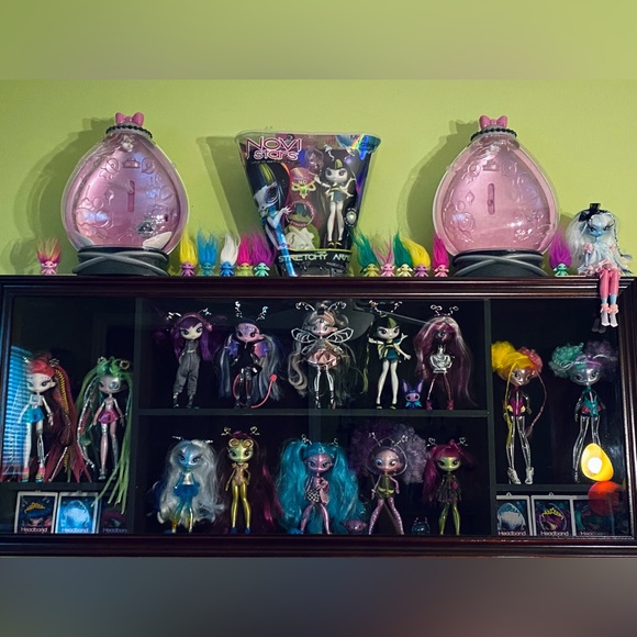 Meet your Artist, Kitty - Picture 8 of 14